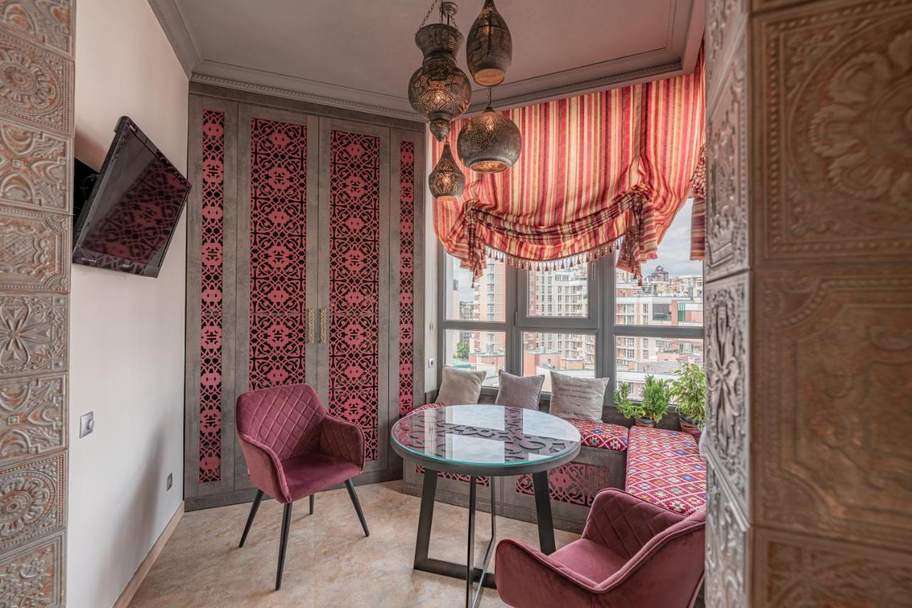 Eco Apartments In French Quarter Kiev Ngoại thất bức ảnh