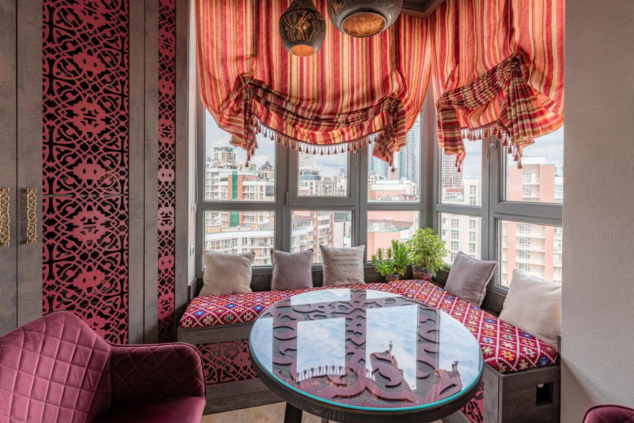 Eco Apartments In French Quarter Kiev Ngoại thất bức ảnh