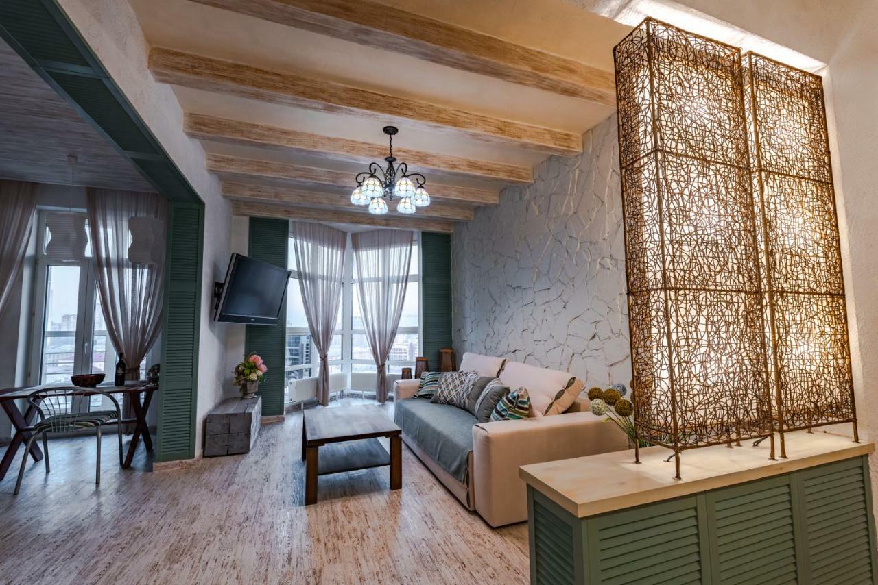 Eco Apartments In French Quarter Kiev Ngoại thất bức ảnh